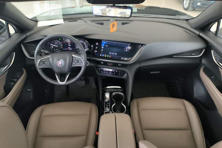 Used Buick Envision 2021 Encore Plus 652T Five-Seat Luxury Model Center Console