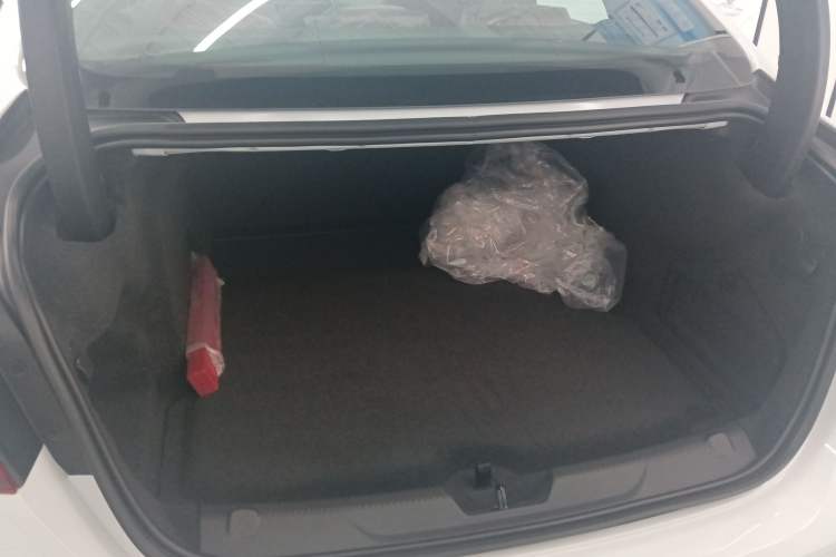 Used Jaguar XEL 2024 2.0T 250 PS R-DYNAMIC S Advanced Sport Edition
