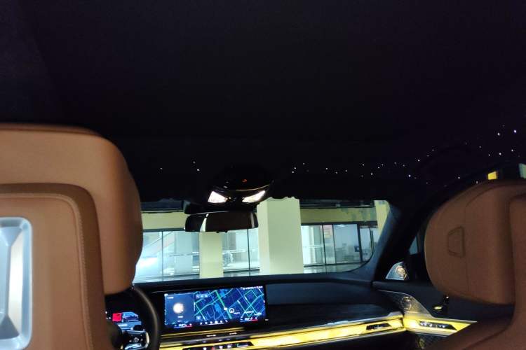 Used BMW 7 Series 2023 735Li M Sport Package Headliner