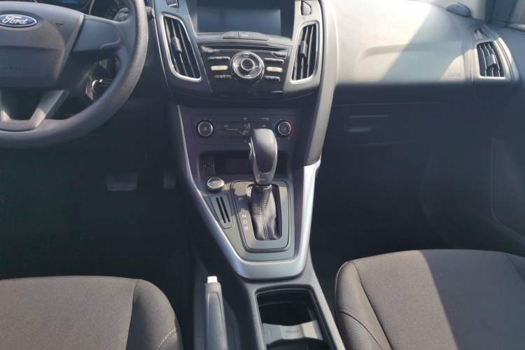 Used Ford Focus 2017 Hatchback 1.6L Automatic Comfort Plus SmartDrive Edition