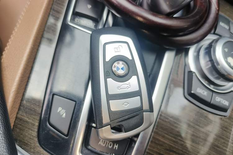 Used BMW 7 Series 2011 730Li Elegant Model