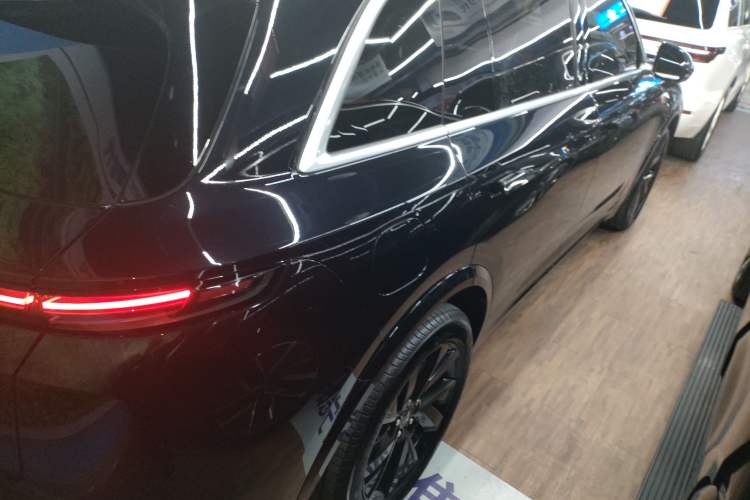 Used Li Auto L7 2023 Air model
