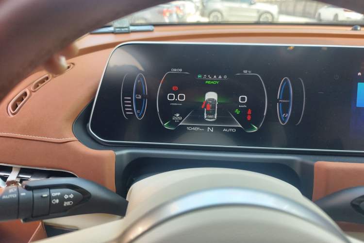 Used ORA Good Cat 2022 400km Standard Range Luxury Version Lithium Iron Phosphate