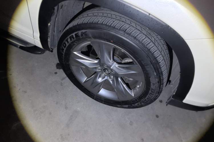 Used Toyota Highlander 2017 2.0T Four-Wheel Drive Luxury Edition 7 Seats