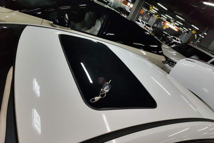 Used Buick GT 2013 GT 1.6L Automatic Fashion Edition Roof