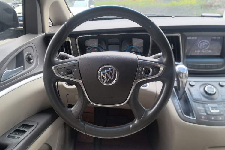 Used Buick GL8 2011 3.0L XT Luxury Business Flagship Edition
