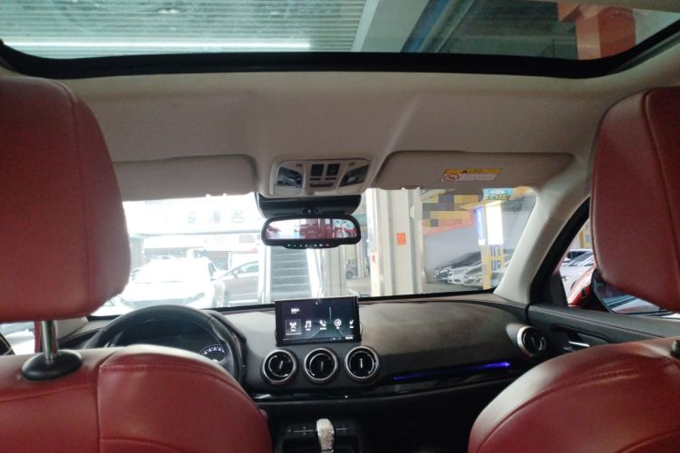 Used Wey VV5 2017 2.0T Ultra-Luxury Version
