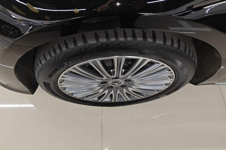 Used Mercedes-Benz E-Class 2023 E 300 L Stylish Model
