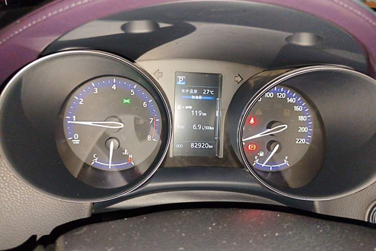 Used Toyota IZOA 2020 2.0L Yichi Version