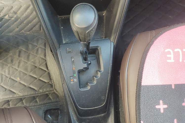 Used Toyota YARiS L Zhi Xuan 2016 Revised 1.5E CVT Charming Edition
