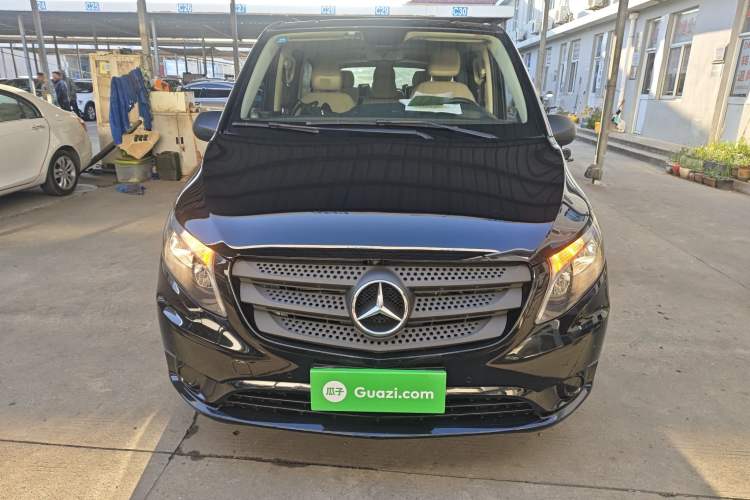 Used Mercedes-Benz Vito 2016 2.0T Business Edition
