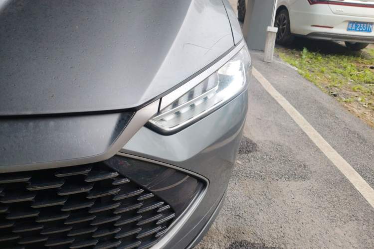 Used BYD Qin PLUS 2021 DM-i 55KM Flagship Model Left Front Headlight