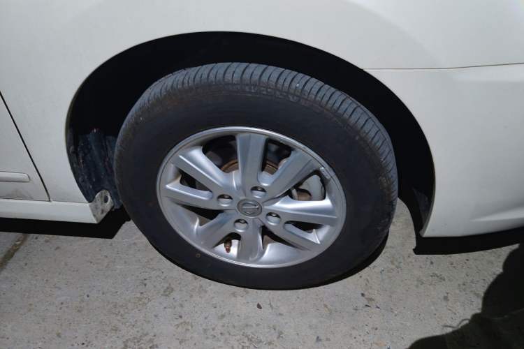 Used Nissan Sylphy 2019 Classic 1.6XE+ CVT SmartConnect Leading Edition Right Front Wheel Hub