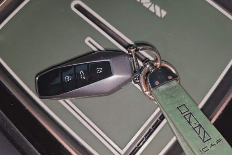 Used iCAR 03 2024 501km Two-Wheel Drive Long-Range Version Vehicle Key