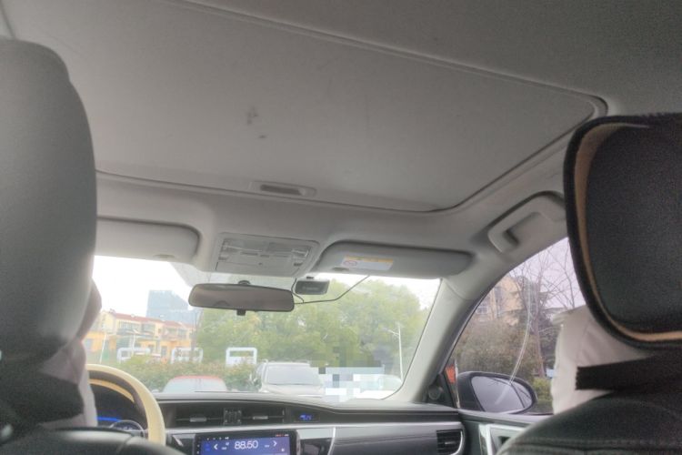 Used Toyota Corolla 2016 Dual-Engine 1.8L E-CVT Elite Edition