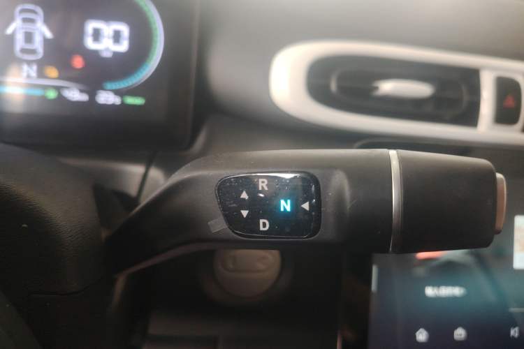 Used Leapmotor T03 2025 310 Comfort Edition Gear Lever