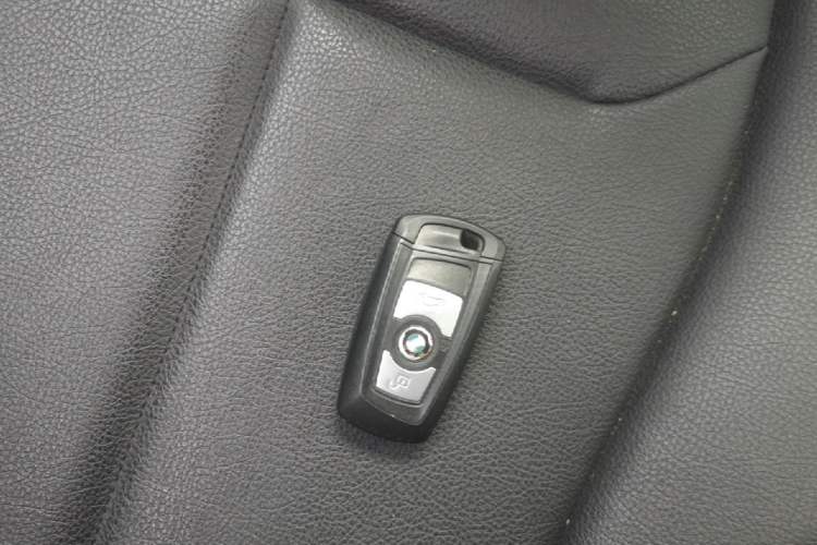 Used BMW 3 Series 2017 320Li Fashion Model
