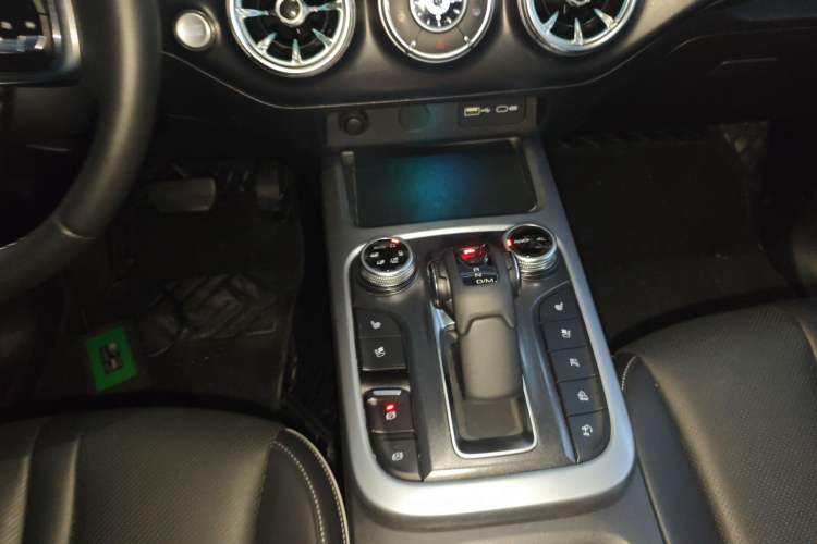 Used Tank 300 2021 City Edition 2.0T—Truly Stylish
