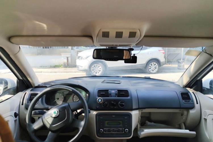 Used Skoda Fabia 2012 1.4L Manual Crystal Edition Headliner