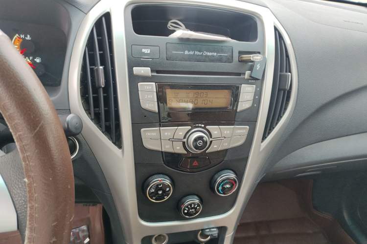 Used BYD F3 2015 Energy-Efficient Model 1.5L Manual Comfort Edition