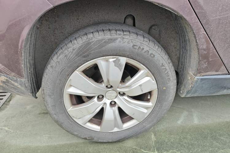 Used Peugeot 2008 2014 1.6L Manual Fashion Edition Right Rear Wheel Hub