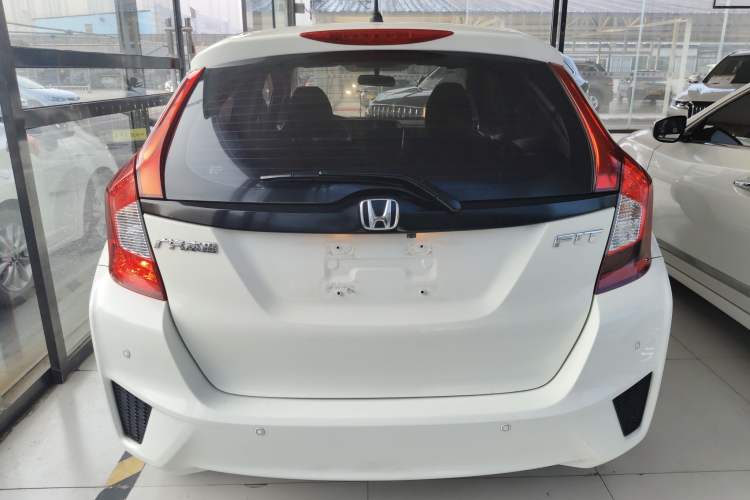 Used Honda Fit 2016 1.5L LX CVT Comfort Model
