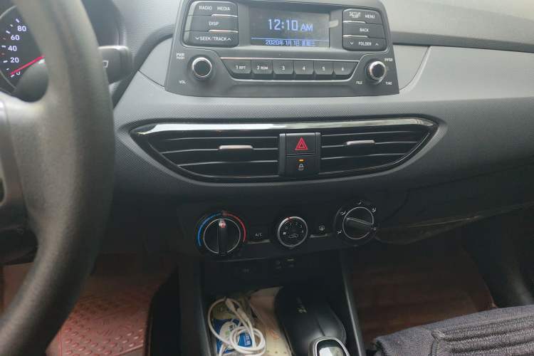 Used Hyundai Celesta 2018 1.6L Automatic GL Enjoyment Version China V Standard