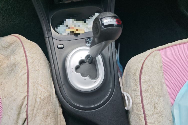 Used MG 3 2016 1.3L AMT Comfort Edition Gear Lever