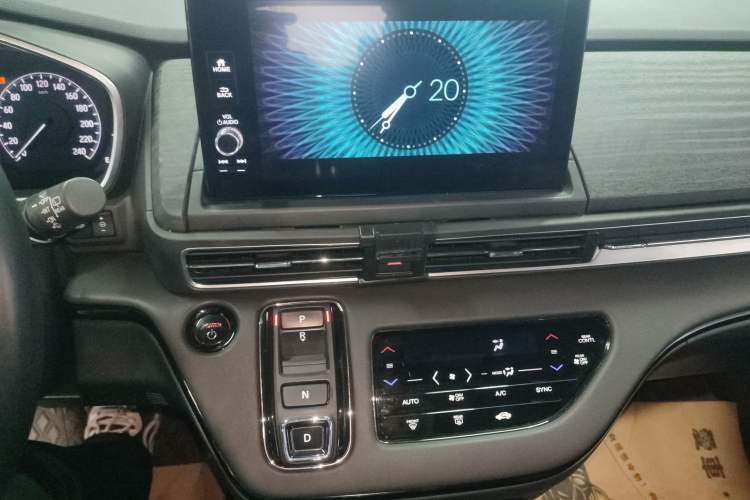 Used Honda Elysion 2024 2.0L eHEV Luxury Edition Audio And AC Panel