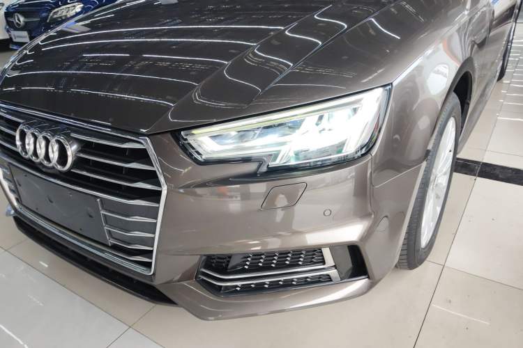 Used Audi A4L 2018 30th Anniversary Edition 40 TFSI Trendy Model
