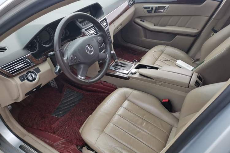 Used Mercedes-Benz E-Class 2010 E 260 L CGI Elegant Model
