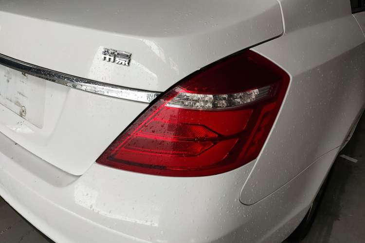 Used Geely Auto Emgrand 2017 Sedan Million Edition 1.5L CVT Upward Connectivity Version
