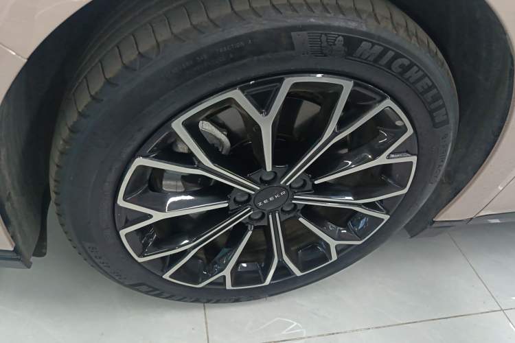 Used Zeekr 007 2025 Rear-Drive Intelligent Driving Version 75 kWh
