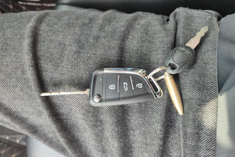 Used Mazda 6 2013 2.0L Automatic Fashion Edition
