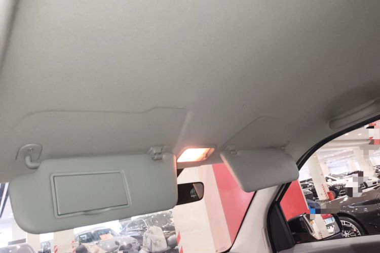 Used Wuling Hongguang MINIEV 2022 Macaron Premium Model – Lithium Ternary Battery Headliner