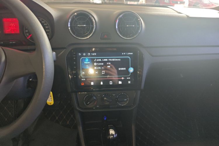 Used Volkswagen Jetta 2017 1.5L Automatic Fashion Model