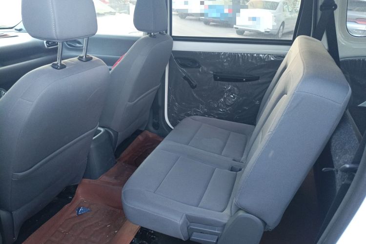 Used Wuling Hongguang New Energy 2024 All-Electric Model 300KM Standard Version
