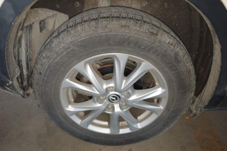 Used Mazda CX-4 2016 2.0L Automatic 2WD Blue Sky Luxury Edition Right Rear Wheel Hub