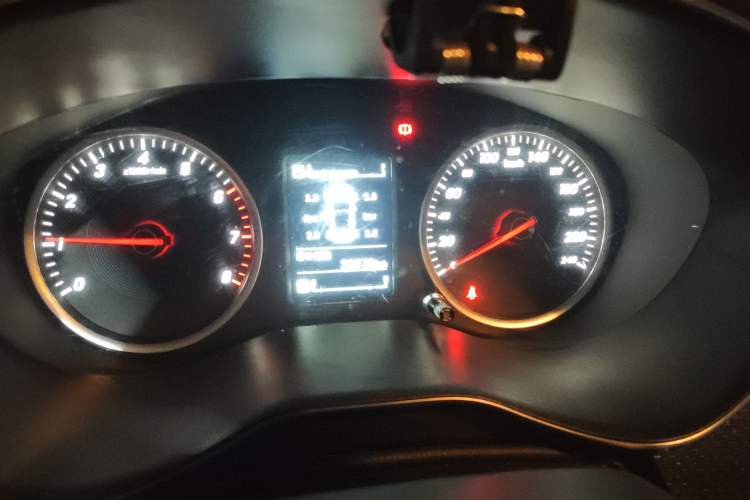 Used Baojun 730 2019 1.5L Manual Fashion Model 7-seater China VI
