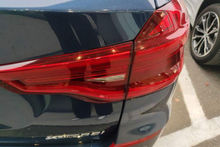 Used BMW X3 2018 xDrive28i Luxury Package China VI Emission Standard