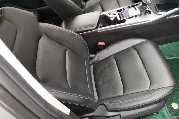 Used Geely Auto Emgrand 2022 4th Generation 1.5L CVT Luxury Model