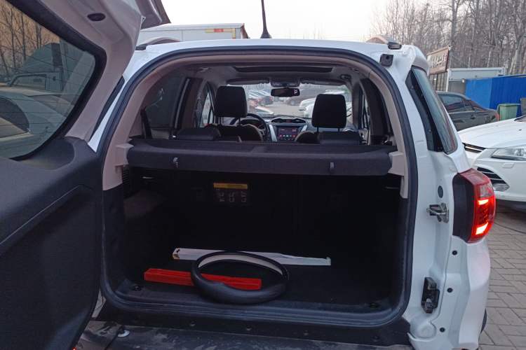 Used BYD Yuan New Energy 2019 EV360 Smart Connect Leading Model