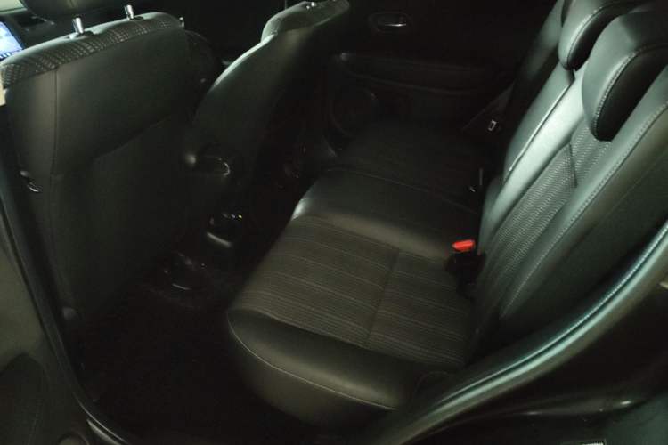 Used Honda Vezel 2017 1.8L CVT 2WD Elite Model