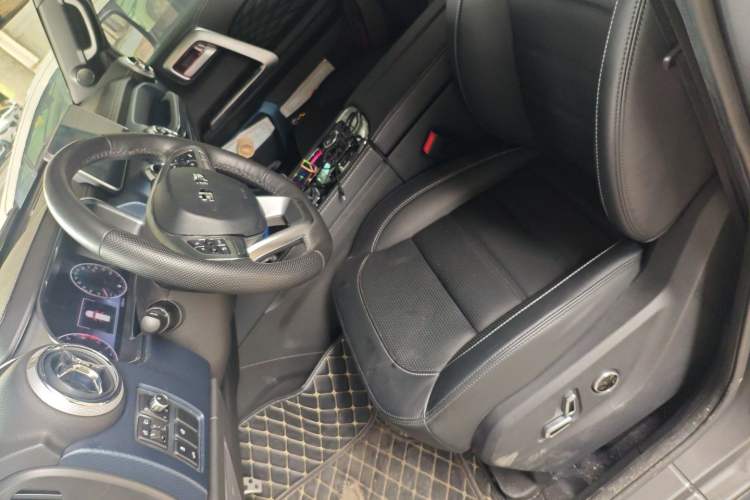 Used BAIC Off-Road BJ40 2022 2.0T Automatic Four-Wheel Drive Ring of the Tower Champion Edition Left Front Seat