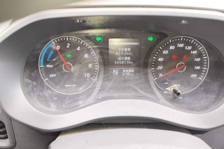 Used Wuling Yangguang 2024 300km Range Practical Window-Sealed Version 60kW Instrument Cluster