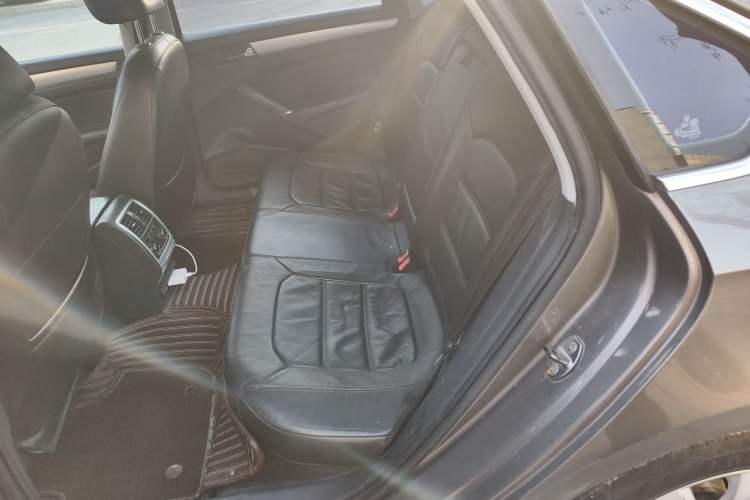 Used Volkswagen Passat 2011 1.8 TSI DSG Prestige Edition