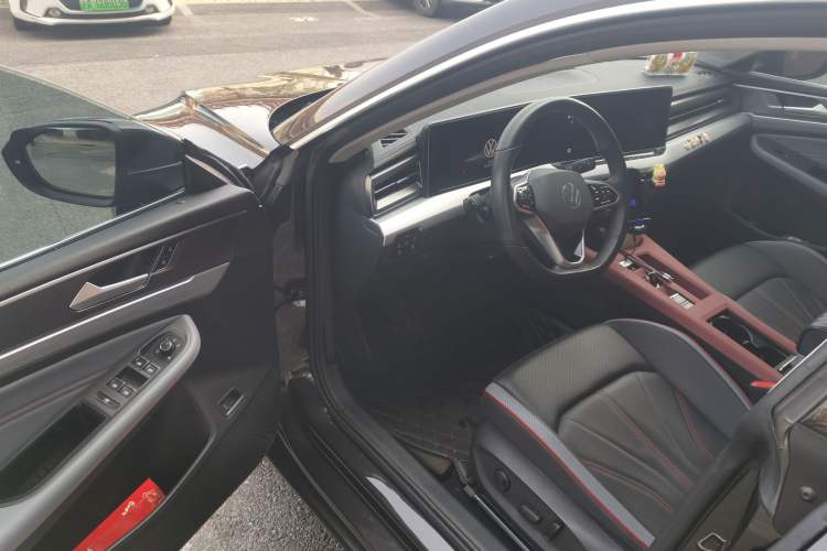 Used Volkswagen Lamando 2022 Lavida L 280TSI DSG Cool & Spicy Edition Interior 3