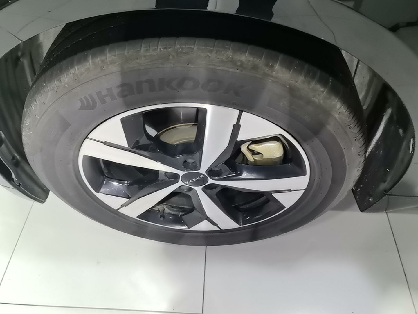 Zeekr 001 2023 WE Edition 86 kWh — снимка 10
