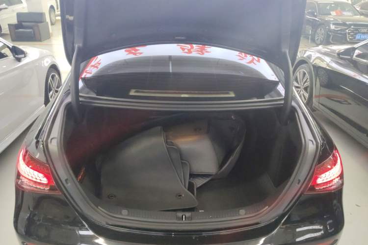 Used Mercedes-Benz E-Class 2021 E 300 L Stylish Model