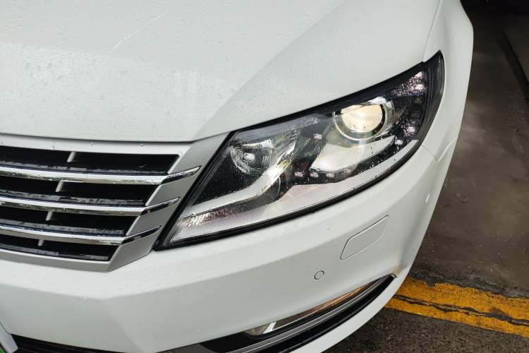 Used Volkswagen FAW-Volkswagen CC 2016 1.8TSI Luxury Model Left Front Headlight